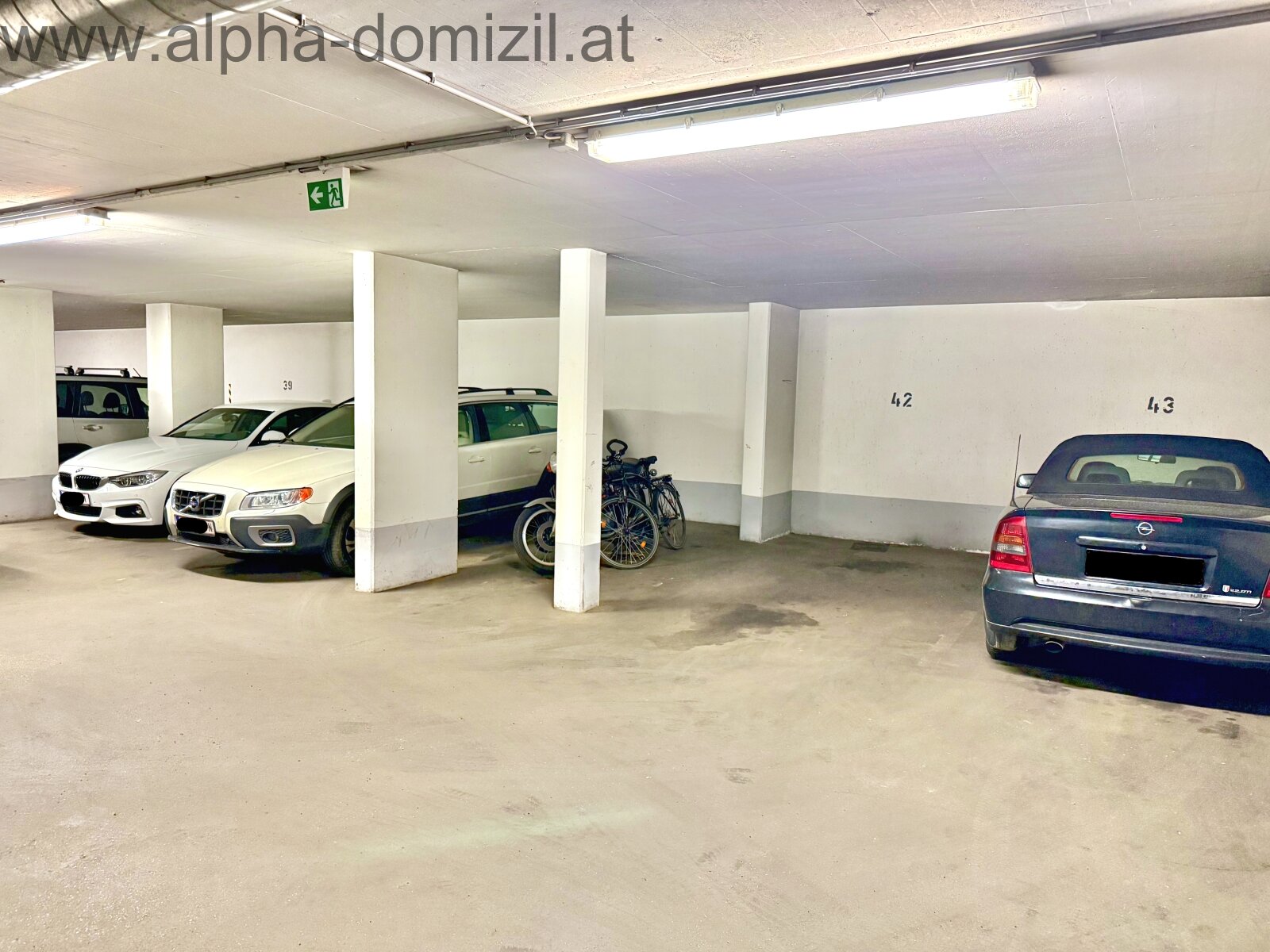 GARAGENPLATZ / RAIMUND THEATER GARAGENPLATZ / RAIMUND THEATER